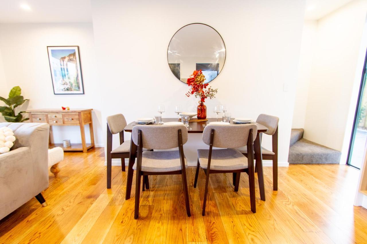 2 Bed Paradise Near Hagley Park Daire Christchurch Dış mekan fotoğraf